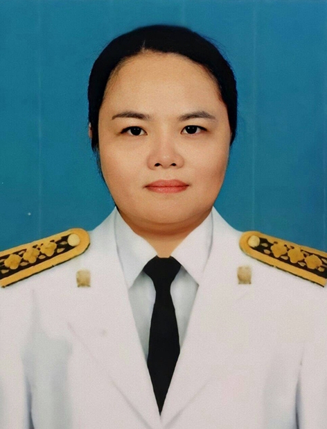 นางสาวนันทนา หินสอ